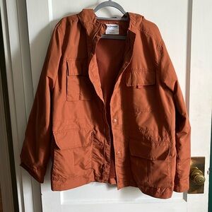 Mens Old Navy rust colored rain jacket